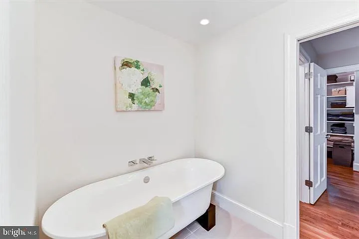 7219 Hyde Rd — Photo 30