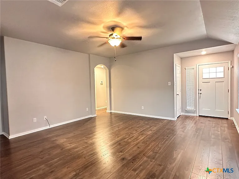 417 Capistrano Dr — Photo 14
