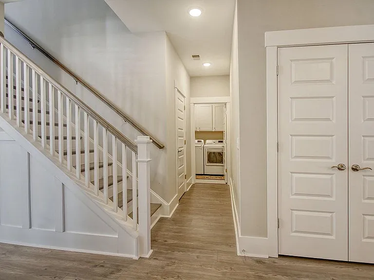 128 Sandy Bend Ln — Photo 3