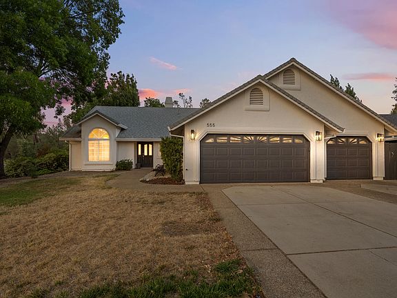 2nd image of 555 Reddington Dr
