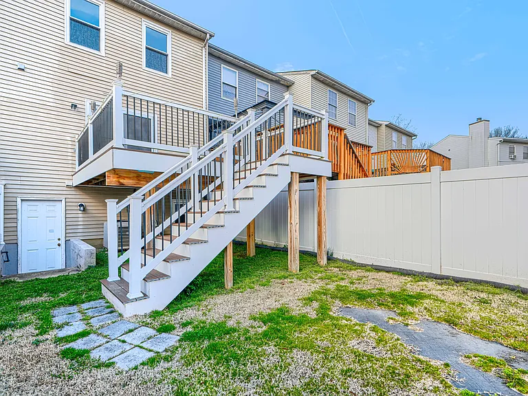 3907 Cutty Sark Rd — Photo 22