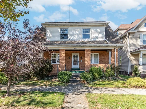 1208 Sycamore St, Connellsville, PA 15425