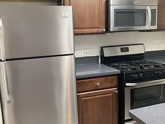 4th image of 1418 14th St APT 6