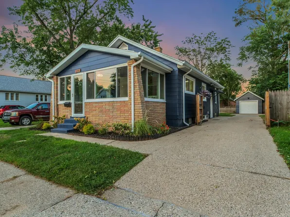 2416 Woodward Ave SW, Wyoming, MI 49509