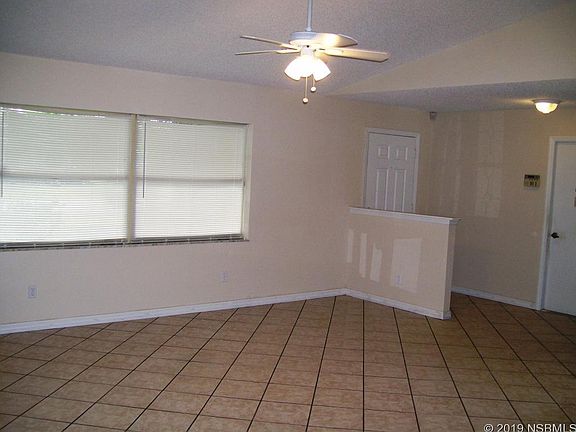 2nd image of 1903 Royal Palm Dr