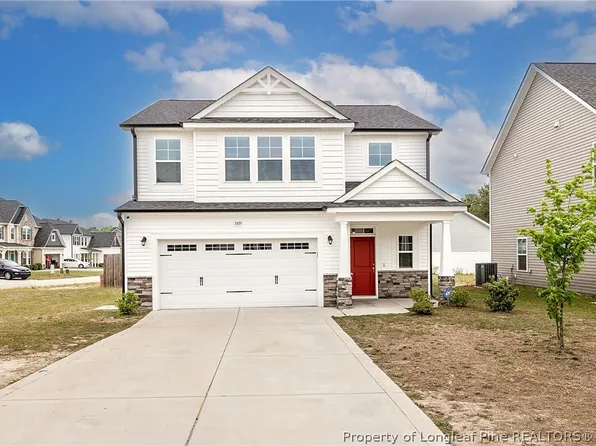 3305 Buckley Dr, Eastover, NC 28312