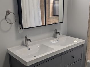 2021 Wendover St APT 2, Pittsburgh, PA 15217