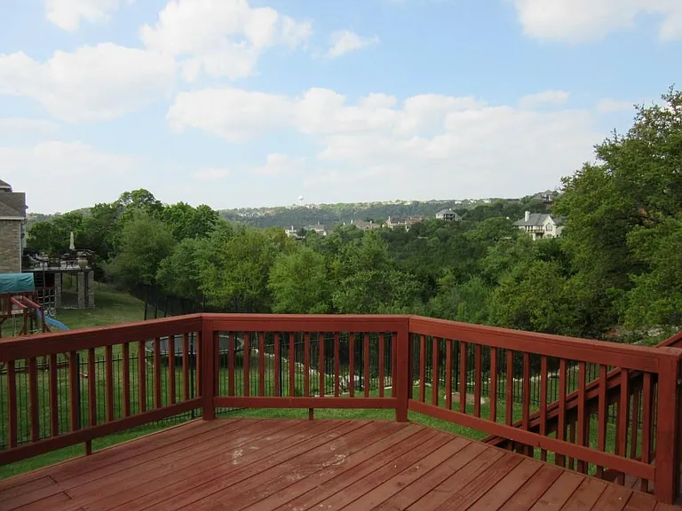 3908 Michael Neill Dr — Photo 4