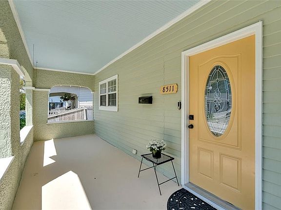 3rd image of 8511 Pritchard Pl