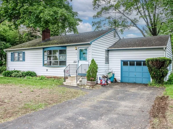 1 Triangle Terrace, Danbury, CT 06810