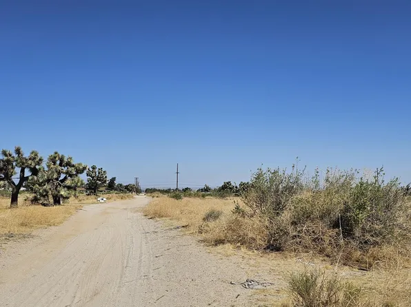 Avenue M4/15th St W, Palmdale, CA 93551