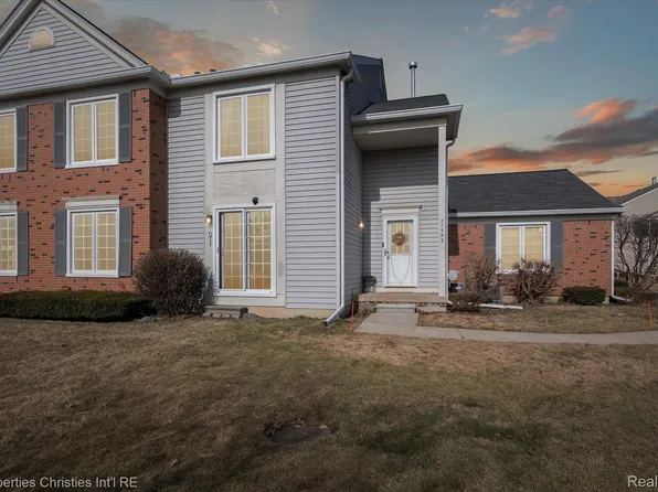 37532 Stonegate Cir, Clinton Township, MI 48036
