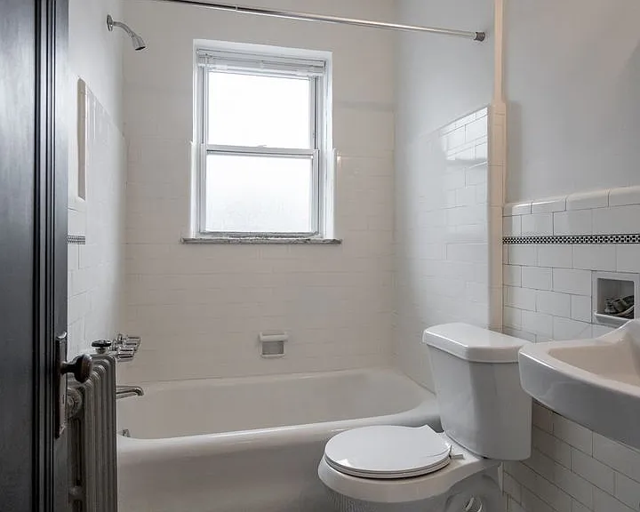 Glynn Court Apartments — Photo 15