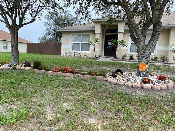2nd image of 132 Sanderling Dr
