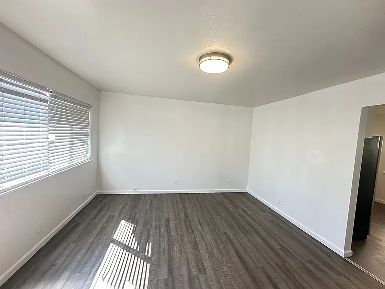 3408 68th Ave — Photo 10
