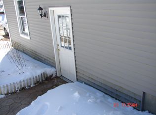 34 Kates Pond Rd, Lebanon, ME 04027