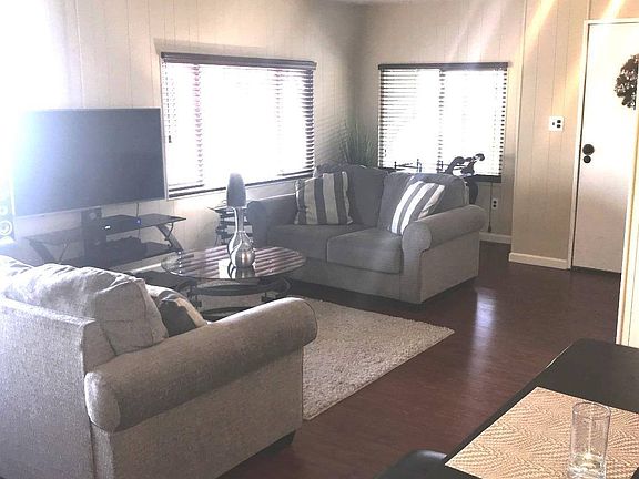 4th image of 524 Florentine Dr #524