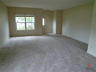 3rd image of 5812 Prairie Creek Dr
