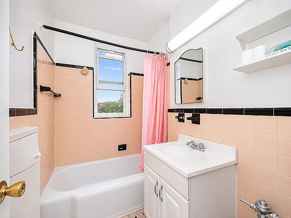 4th image of 144-44 41st Ave #4C