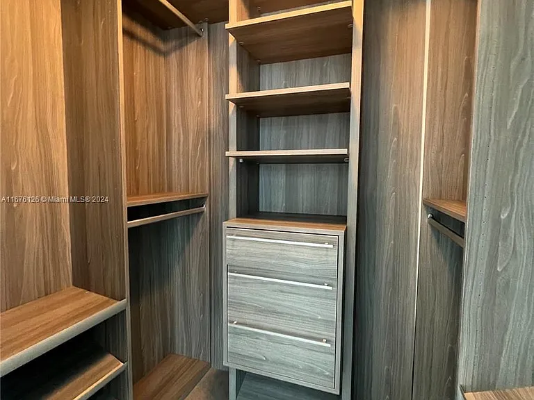 1300 S Miami Ave #18 — Photo 20