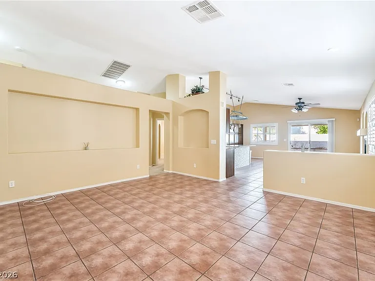 9346 Coral Berry St — Photo 6