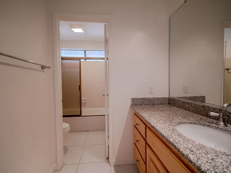 18950 Mount Walton Cir — Photo 23