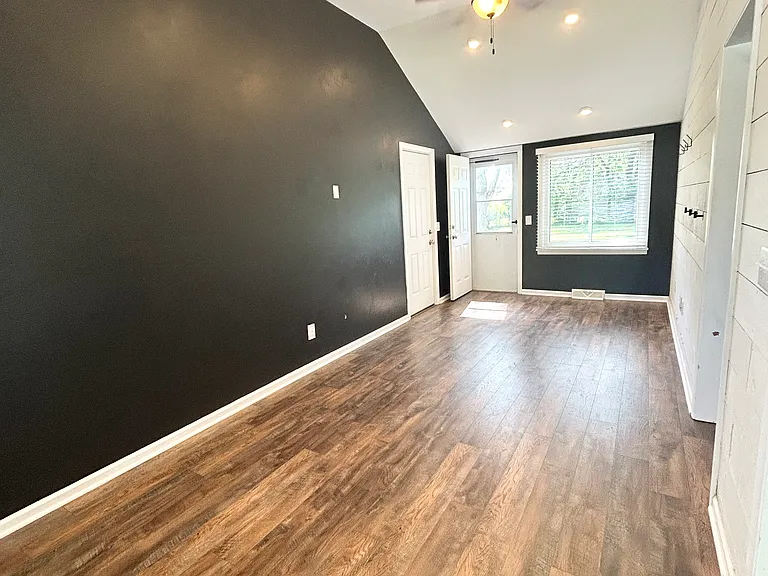 5901 Garden Park Dr — Photo 19