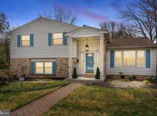 3110 Burn Brae Dr, Dresher, PA 19025