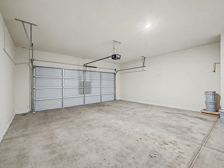 24542 W Raymond St — Photo 21