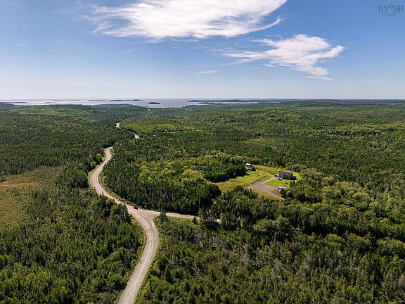 2nd image of Dufferin Mines Rd