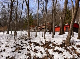 8338 Tt Rd, Houston, MN 55943