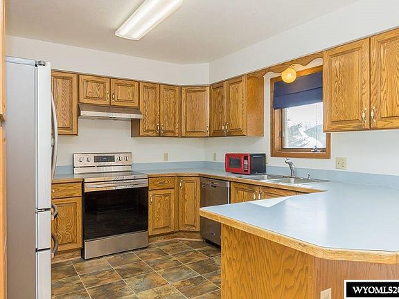 4th image of 1130 Kentucky St