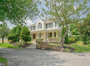 55 Burnt House Rd, Shamong, NJ 08088