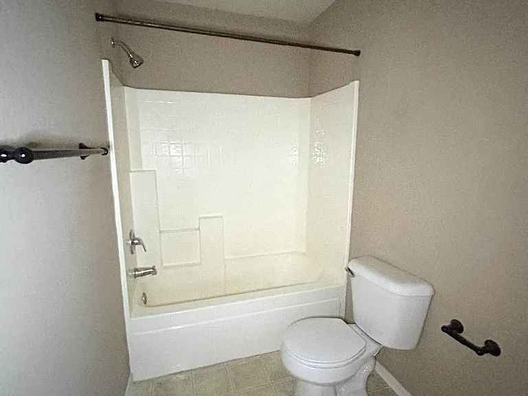 3174 W Carlos Ln — Photo 16