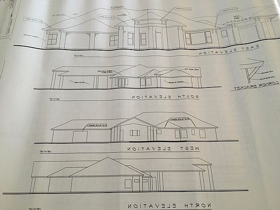 4th image of 454 High Sierra Dr