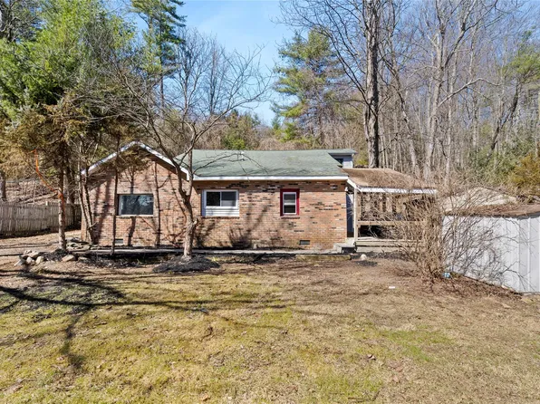 17 Helm Street, Wurtsboro, NY 12790