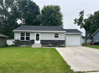 208 2nd Ave NW, Freeport, MN 56331