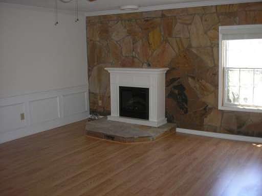 2nd image of 846 Casco Dr