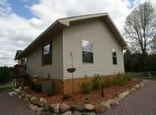 3154 County Road A, Oxford, WI 53952