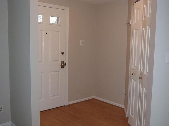 5th image of 87 Merion Ct