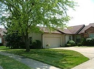 477 Stokley Blvd, Greenwood, IN 46143