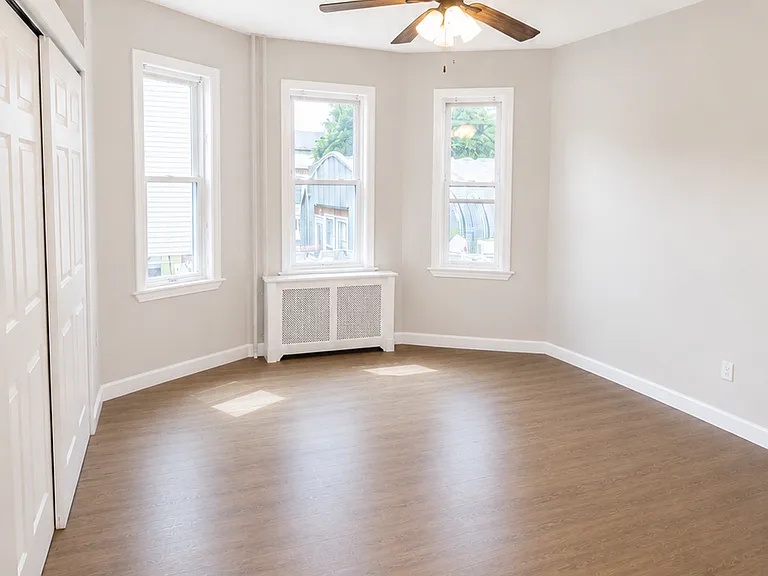 24 Trident Ave #1 — Photo 6