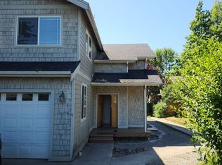 1300 22nd St, Bellingham, WA 98225