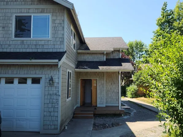 1300 22nd St, Bellingham, WA 98225