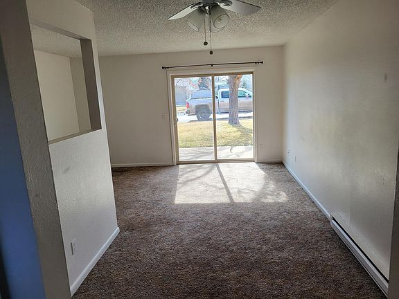 3rd image of 1987 Edwards Dr Unit A
