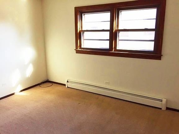 5th image of 459 W Hillside Dr APT 1