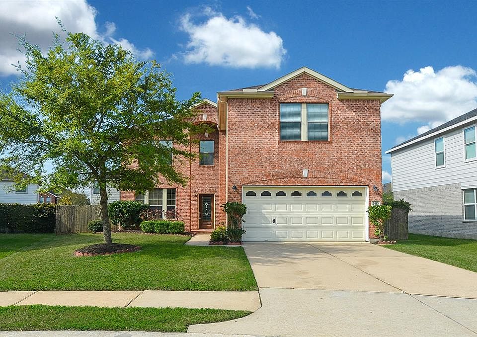1st image of 2410 Crossmill Ln