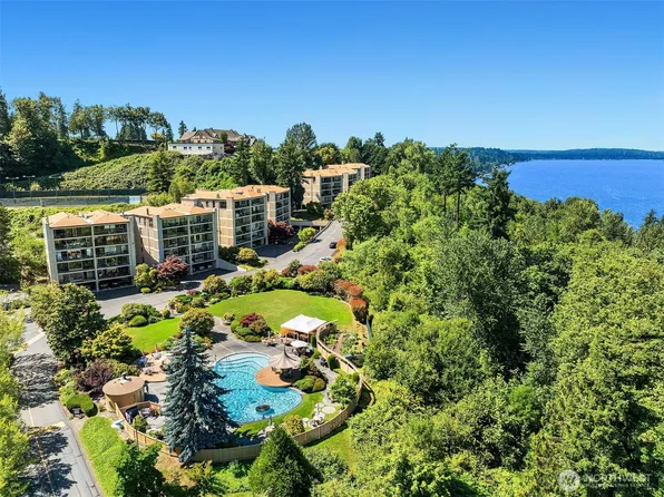 8005 Sand Point Way NE #A52, Seattle, WA 98115
