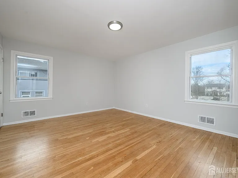 796 Inman Ave #1 — Photo 20