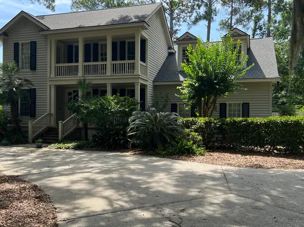 8 Rice Mill Ln, Hilton Head Island, SC 29928